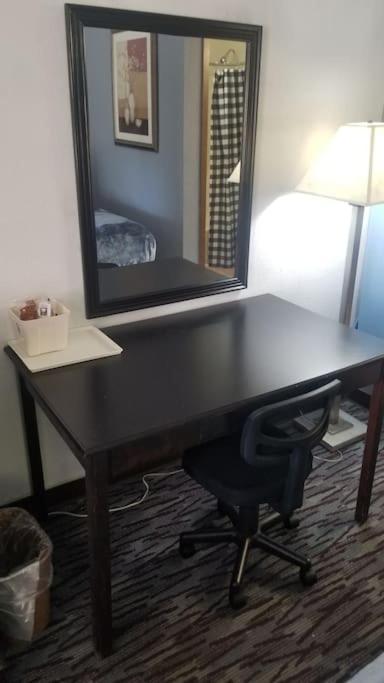 סטילווטר Osu King Bed Hotel Room 109 Wi-Fi Booking מראה חיצוני תמונה